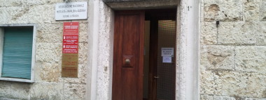 casa mutilato di guerra sede anmig umbria perugia ingresso principale
